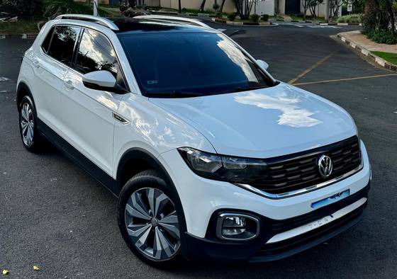 VOLKSWAGEN T-CROSS 1.4 250 TSI TOTAL FLEX HIGHLINE AUTOMÁTICO